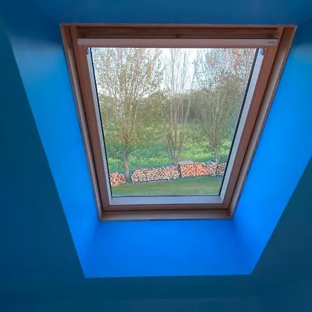 A Proximité Des Plages Normandes * Cairon